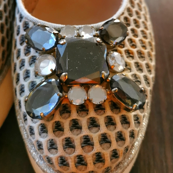 Pumps - Picture 3 of 3